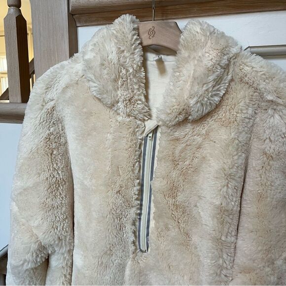 Free People Movement Off The Record Faux Fur Pullover Zip Hoodie in Beige M NWOT - Picture 7 of 16